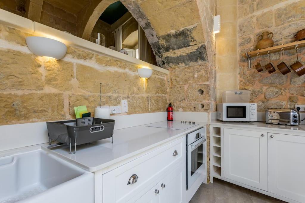 Ir-Remissa - Historic Home In Victoria Old Town מראה חיצוני תמונה